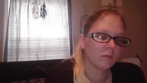 JadeLuv online show from February 22, 6:41 pm