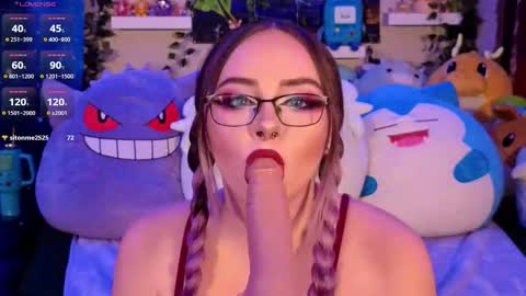 jadeplant online show from March 9, 11:20 pm