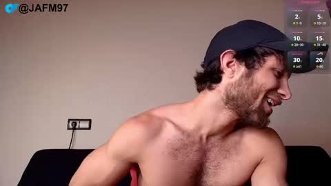 Edward online show from November 10, 8:33 pm