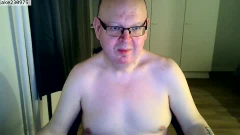 Jake2309 online show from May 1, 6:57 pm