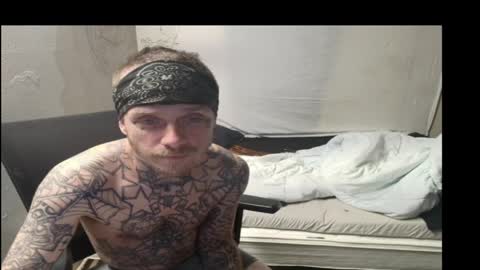 showingitoff online show from February 28, 7:51 pm