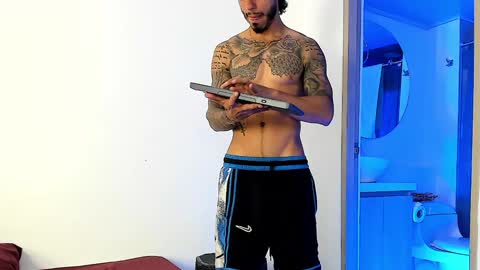 Santiago online show from February 8, 10:18 am