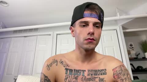 Snapshot of jakespencerxx9 chatting on January 26, 3:38 am Jake Spencer online show from January 26, 3:38 am