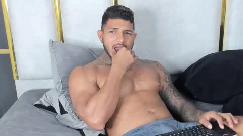 my name is sebas If you come here dont hesitate to say hello Im a guy who really likes having conversations and having hot online show from December 3, 4:40 pm