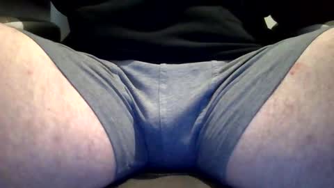 jakieg010 online show from March 3, 4:08 am