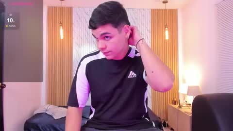 James online show from November 29, 8:27 pm