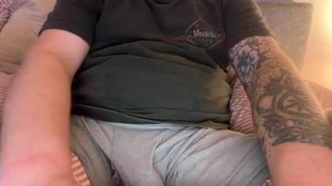 jamesbuilt online show from April 3, 3:35 am