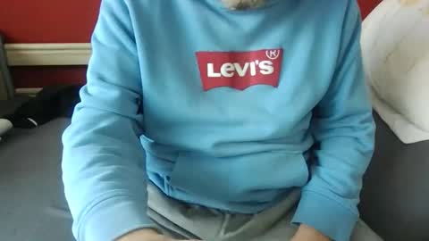 jamesjimi online show from December 4, 10:59 am