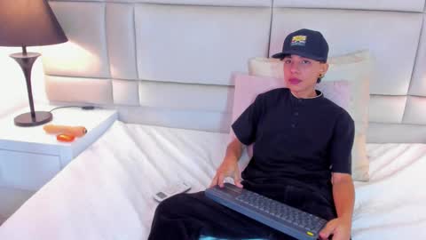 jamess_ford online show from January 28, 5:56 pm