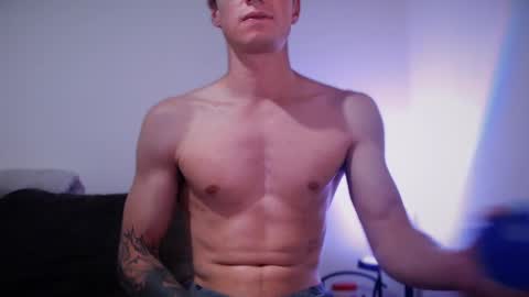 Snapshot of jamesss____ chatting on March 8, 6:26 pm jamesss____ online show from March 8, 6:26 pm