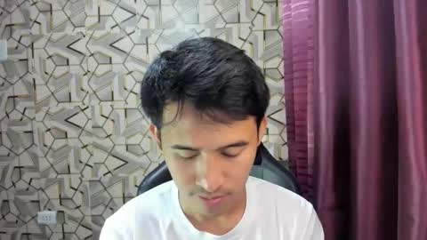 jamesthebigcockxxx online show from September 9, 12:32 am