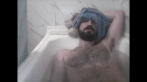 Snapshot of jamesthorn39 chatting on January 23, 11:15 am jamesthorn39 online show from January 23, 11:15 am