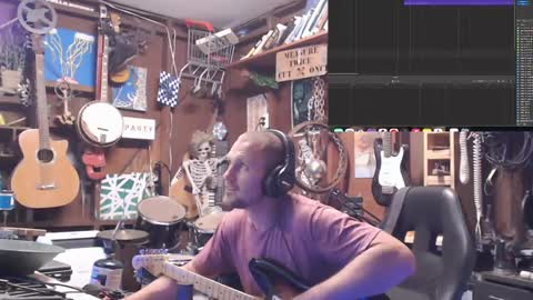 Snapshot of jameswebbscope chatting on October 3, 8:39 pm Jameswebbscope online show from October 3, 8:39 pm