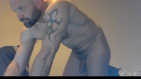 jamesy8391 online show from February 11, 8:52 pm