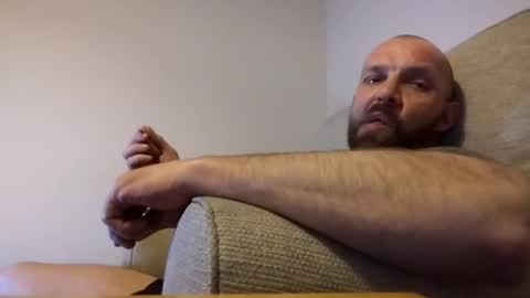 jamesy8391 online show from March 1, 7:04 pm