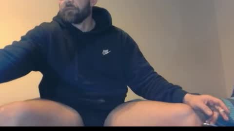 jamesy8391 online show from March 3, 8:32 pm