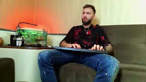 Robbie online show from March 10, 5:54 am