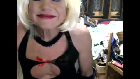 Snapshot of jamiesissydoll chatting on September 25, 5:31 pm Jamie online show from September 25, 5:31 pm