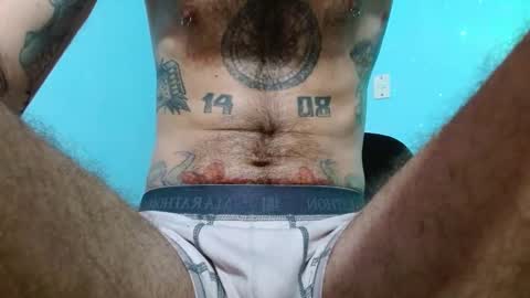 Snapshot of jammes_owen chatting on March 6, 1:57 pm Jammes. online show from March 6, 1:57 pm
