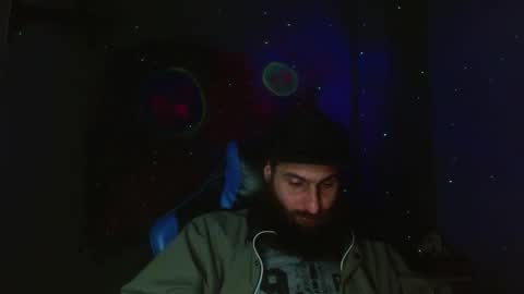 Snapshot of jammes_owen chatting on February 16, 9:37 am Jammes. online show from February 16, 9:37 am