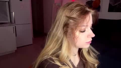 Janni online show from December 19, 8:26 pm