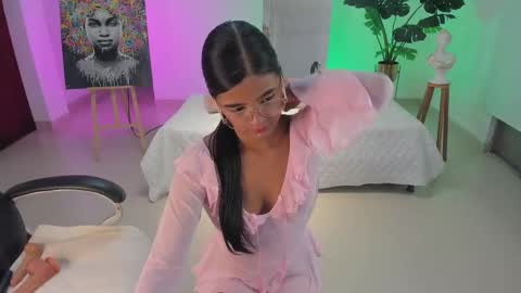 Snapshot of jany__love chatting on September 25, 11:06 am JANY online show from September 25, 11:06 am