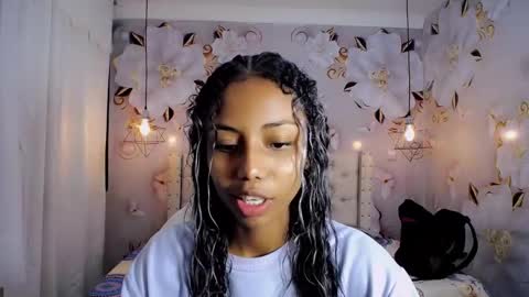 Snapshot of jasmin_brunette_ chatting on February 27, 12:01 pm Jasmin online show from February 27, 12:01 pm