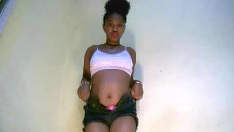 Snapshot of jasminah176750 chatting on October 12, 8:10 pm jasminah176750 online show from October 12, 8:10 pm