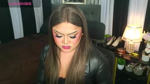 Jasmine Brandy online show from November 28, 5:37 am