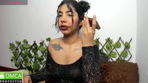 Snapshot of jasmine_bunny_ chatting on December 27, 4:58 am Jasmine online show from December 27, 4:58 am