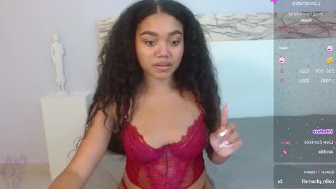 Snapshot of jasminerose7 chatting on February 19, 7:06 am Jasmine Rose online show from February 19, 7:06 am