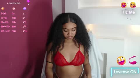 Snapshot of jasminerose7 chatting on March 7, 1:40 pm Jasmine Rose online show from March 7, 1:40 pm