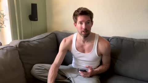 Snapshot of jasonberg29 chatting on February 22, 7:34 am Jason online show from February 22, 7:34 am