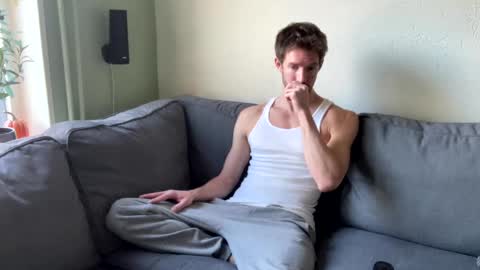 Snapshot of jasonberg29 chatting on December 7, 12:18 pm Jason online show from December 7, 12:18 pm