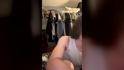 itshis10inchesforbitches online show from December 22, 1:07 pm