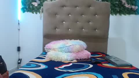 Snapshot of jatzibe_hot_93 chatting on October 3, 4:37 pm Jatzibe online show from October 3, 4:37 pm