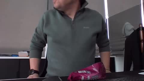 Javelin83 online show from March 12, 11:58 am