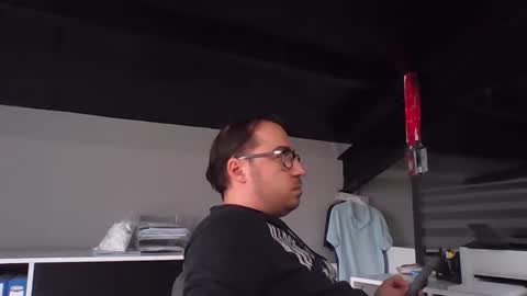 Javelin83 online show from January 16, 11:15 am