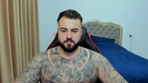 Snapshot of javicute4u chatting on January 31, 3:55 pm Javi online show from January 31, 3:55 pm