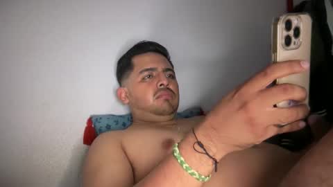 javiermichi online show from October 31, 5:30 am