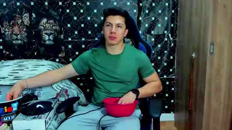 Javier online show from February 28, 11:31 pm