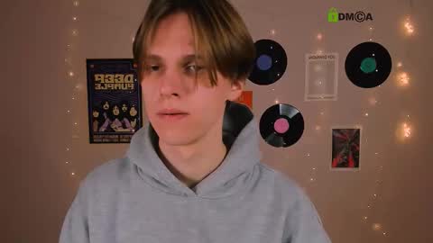 jax_telys online show from December 17, 12:23 pm