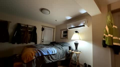 jay976696 online show from December 17, 6:42 am