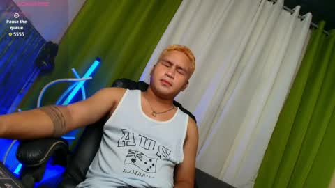 JL online show from April 7, 10:28 am