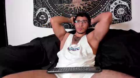 Snapshot of jay_marcos chatting on October 25, 4:57 am Jay marcos online show from October 25, 4:57 am