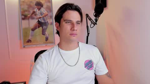 Jay Alvarrez online show from October 20, 6:46 pm