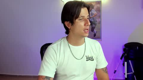 Jay Alvarrez online show from September 19, 12:04 am