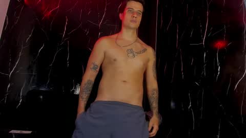 Jay Alvarrez online show from April 4, 7:21 pm