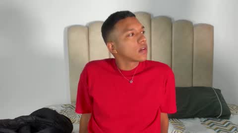 jaydenjhonson online show from October 22, 11:34 am