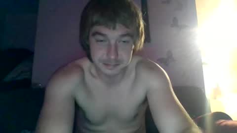 make me play online show from December 5, 9:01 pm